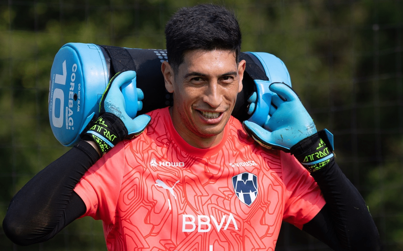 ESTEBAN ANDRADA ENCIENDE LAS ALARMAS EN LOS RAYADOS RUMBO A LA LIGUILLA