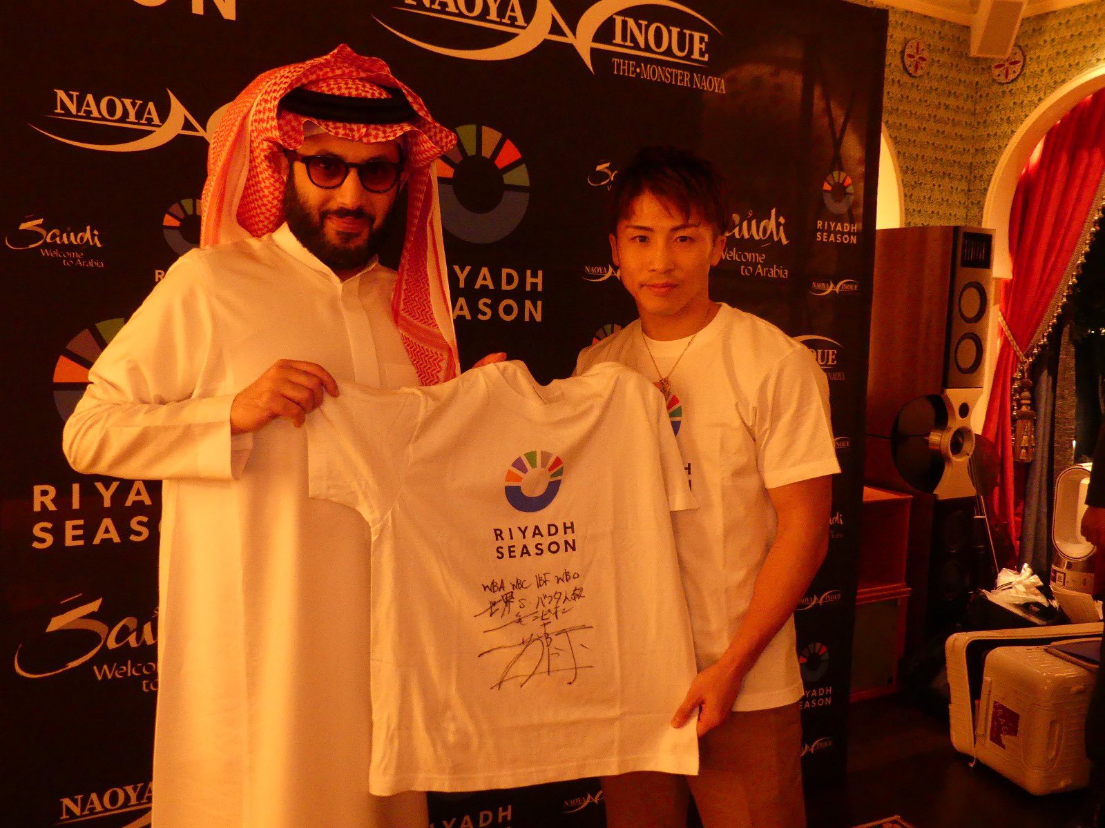 La firma del contrato abre la puerta para que Naoya Inoue pelee en Arabia Saudita en las carteleras de Turki Al-Alshikh y Riyadh Season.