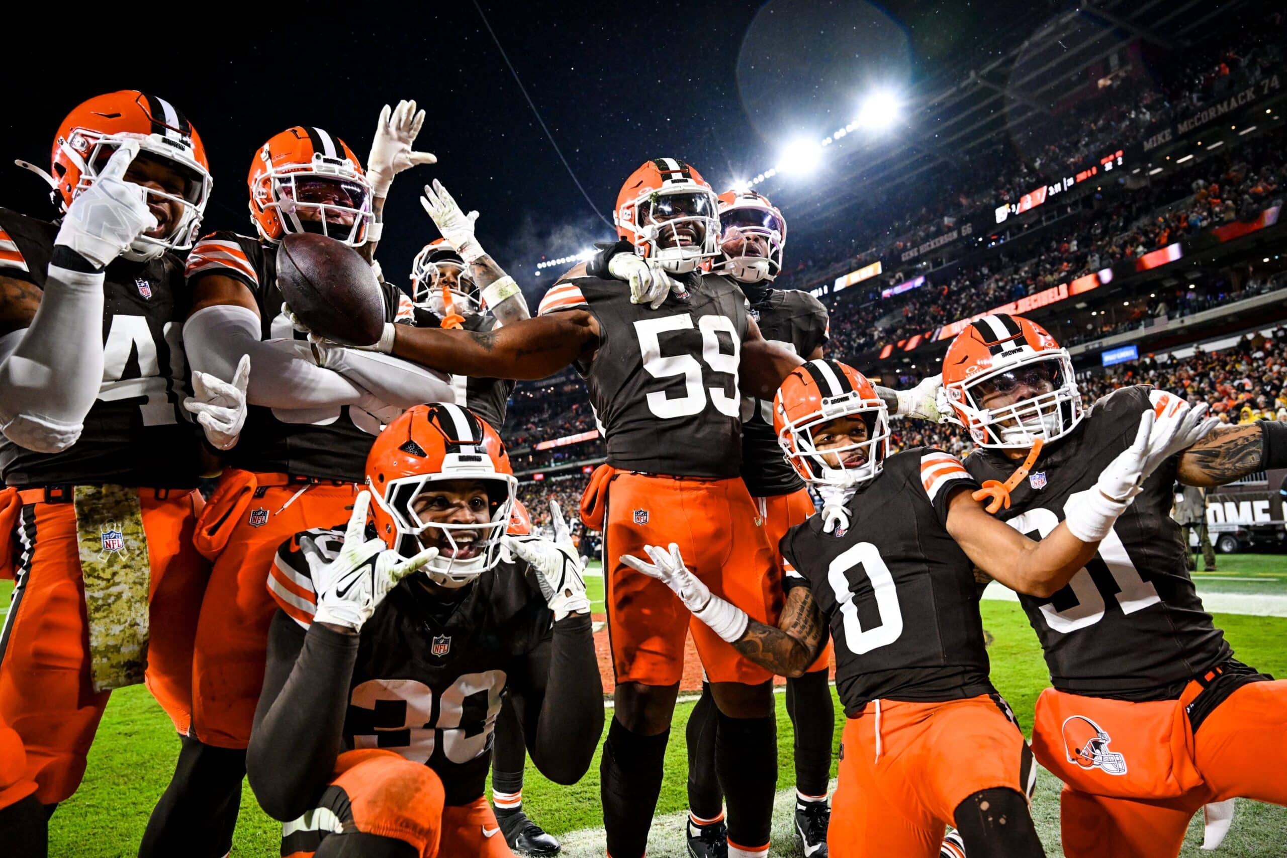 Los Cleveland Browns se lleva el triunfo en la Semana 12.