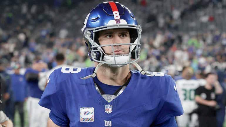 Daniel Jones no solo dejó de ser el QB titular de los Giants: ya no es jugador del equipo de Nueva York.