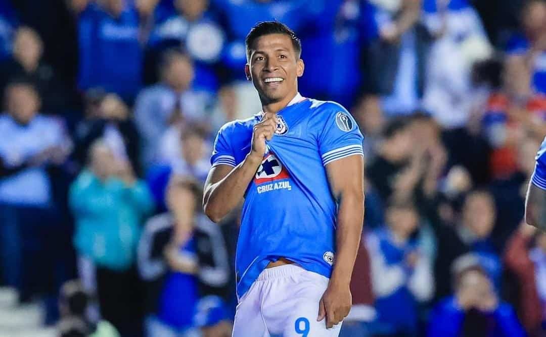 MARTIN ANSELMI MUESTRA SU RESPALDO PARA SU PLANTEL PREVIO A LA LIGUILLA QUE SE VIENE PARA EL CRUZ AZUL