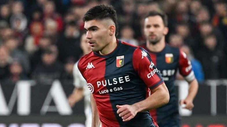 JOHAN VÁSQUEZ SUMÓ MINUTOS CON EL GENOA SC FRENTE AL COMO 1907