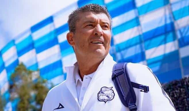 CHEPO DE LA TORRE PUES ESTADO DE SUPUESTO COMO DIRECTOR TÉCNICO DEL CLUB PUEBLA TRAS EL APERTURA 2024