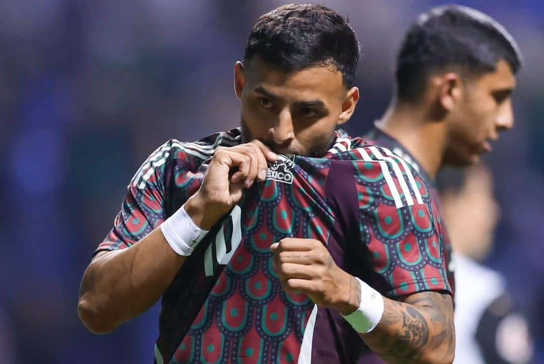 ALEXIS VEGA JUGARÁ EN SU CASA CON LA SELECCIÓN MEXICANA LA VUELTA DE LOS CUARTOS DE FINAL FRENTE A HONDURAS