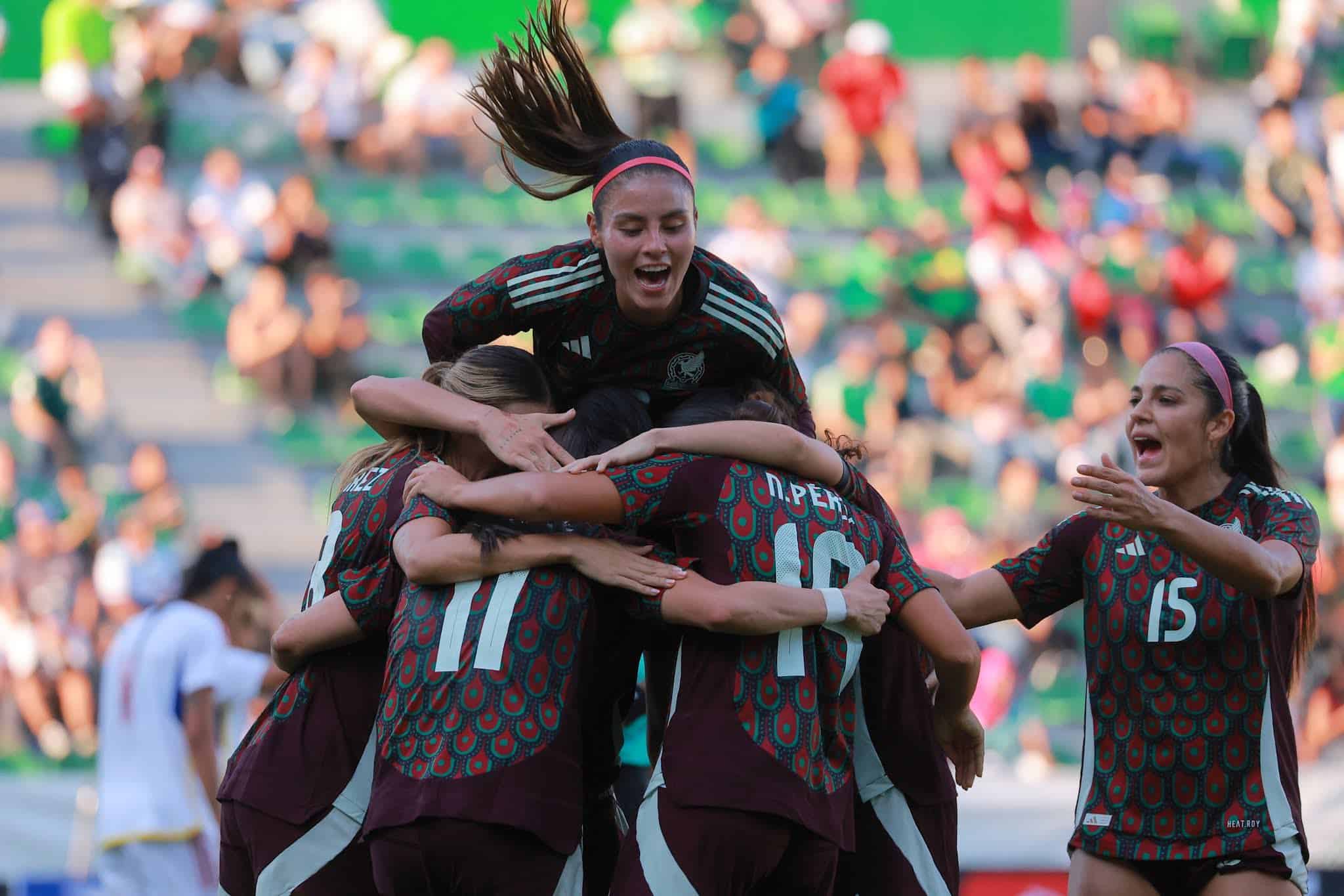 SELECCION MEXICANA FEMENIL CANCÚN 2024