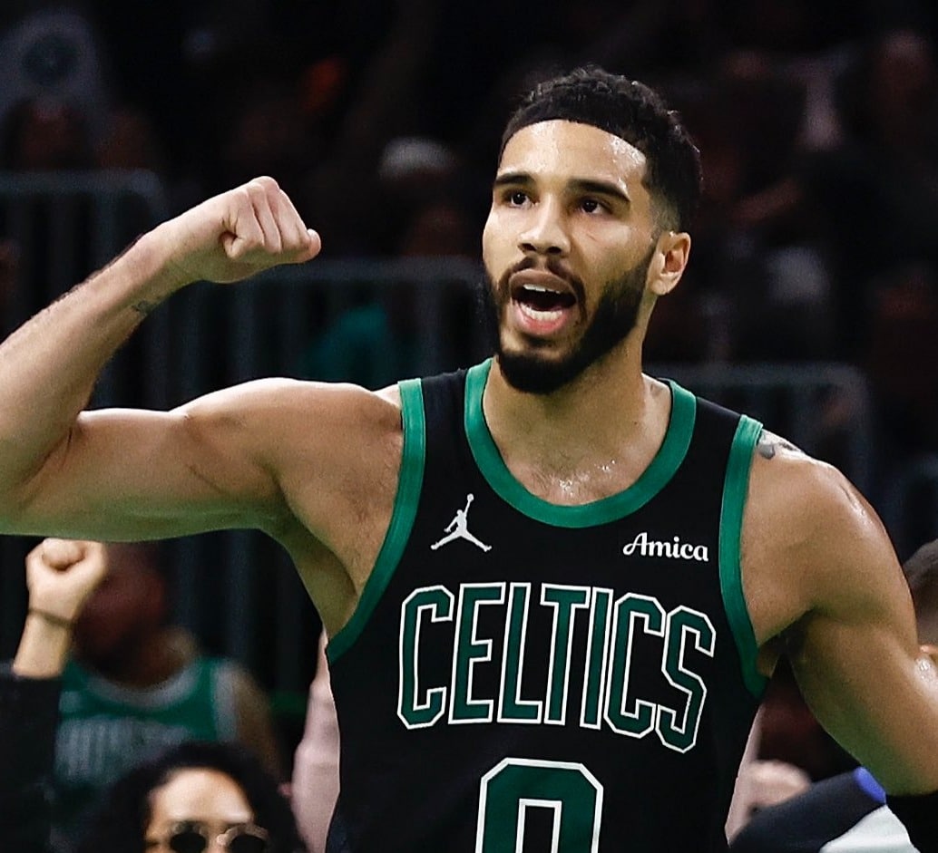 Boston Celtics gana de la mano de Jayson Tatum este martes..