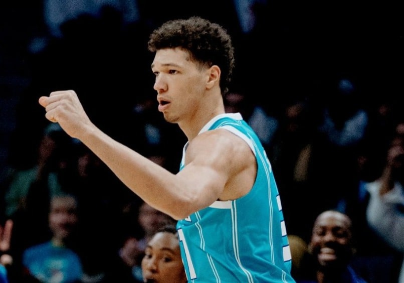 Orlando Magic visita este lunes a los Charlotte Hornets.