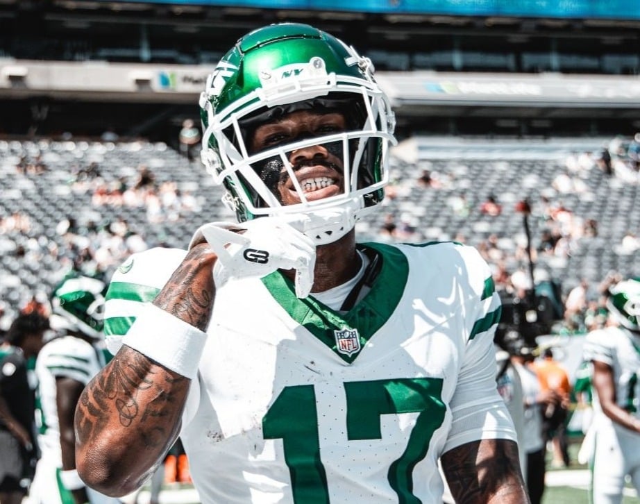 El receptor abierto Malachi Corley acepta su rol con los Jets este 2024.