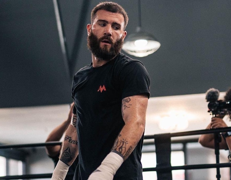 Caleb Plant reavivó su rivalidad con Edgar Berlanga.