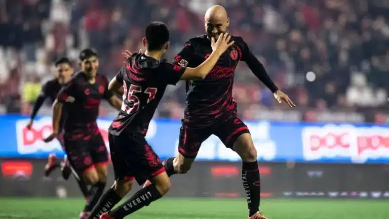 XOLOS MILAGROSAMENTE SACA EL JUEGO