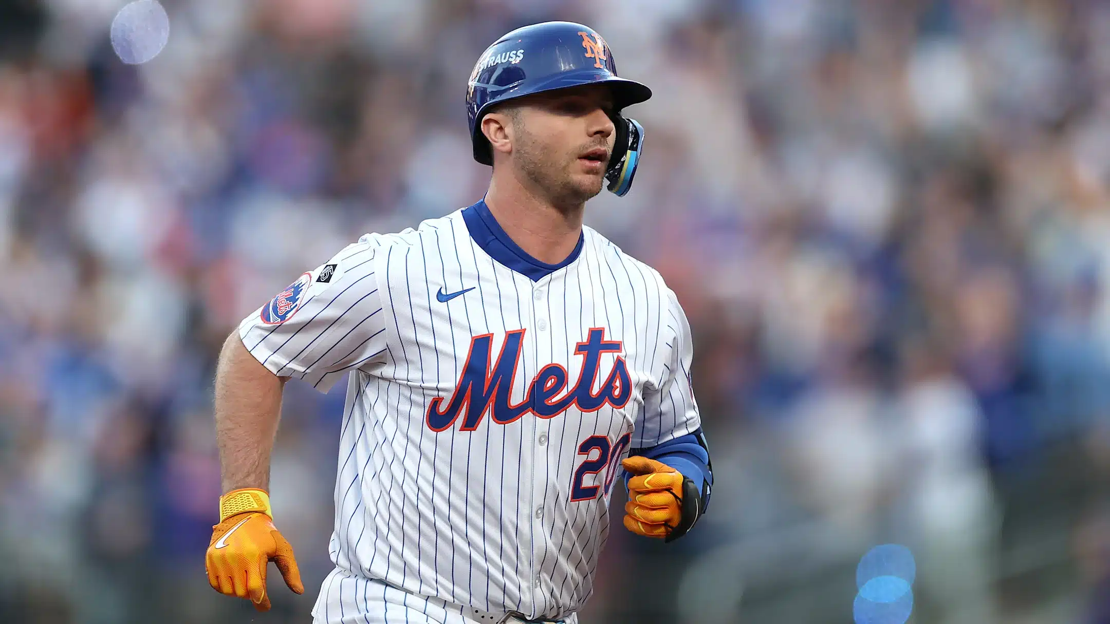 PETE ALONSO PEGA UN EXTRABASE