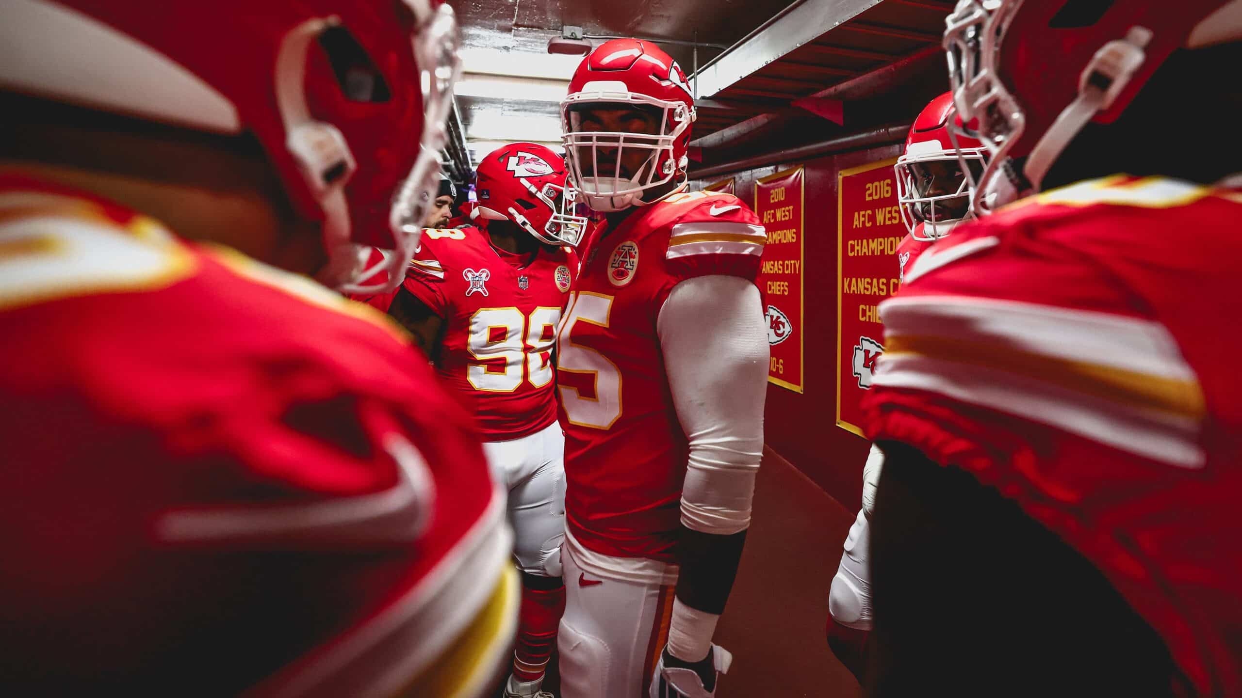 Los Chiefs se alistan para su juego de navidad este miércoles.