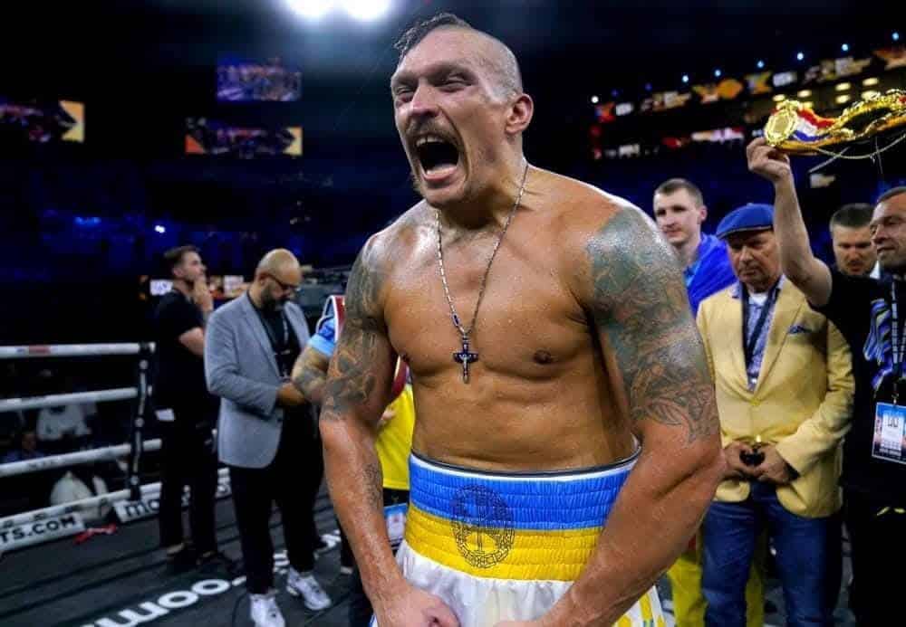 OLEKSAKSR USYK VOLVIÓ A RETENER SU TÍTULO MUNDIAL DESPUÉS DE VENCER POR SEGUNDA OCASIÓN A TYSON FURY EN LOS PESOS PESADOS