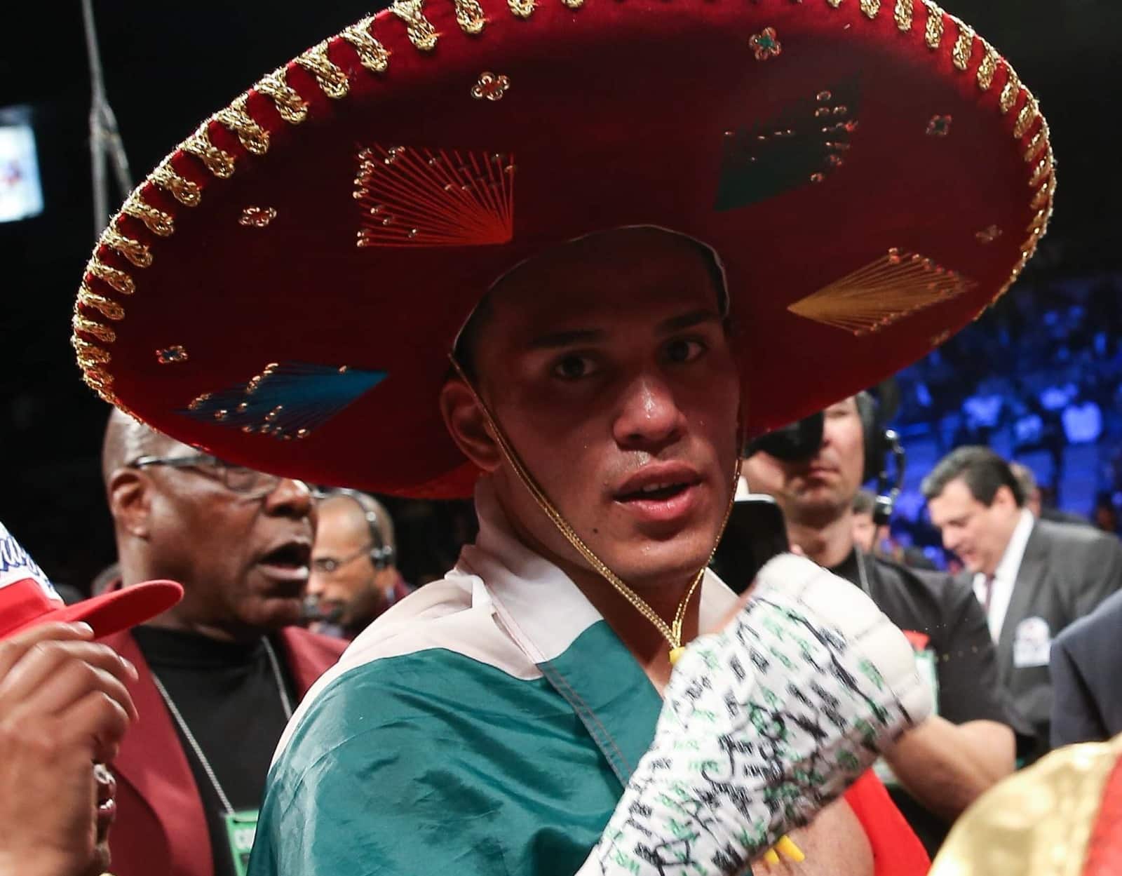 David Benavidez considera que la pelea con Canelo sería una de las mejores de la historia.