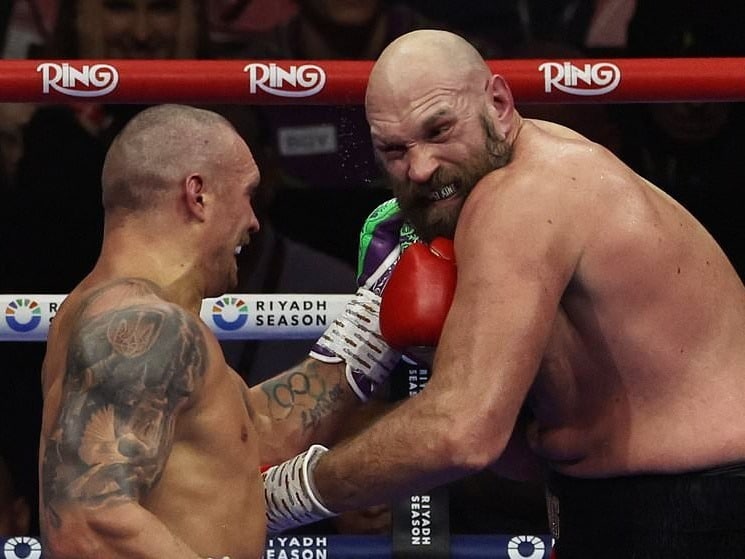 Tyson Fury quedo inconforme con el resultado de la pelea ante Usyk.