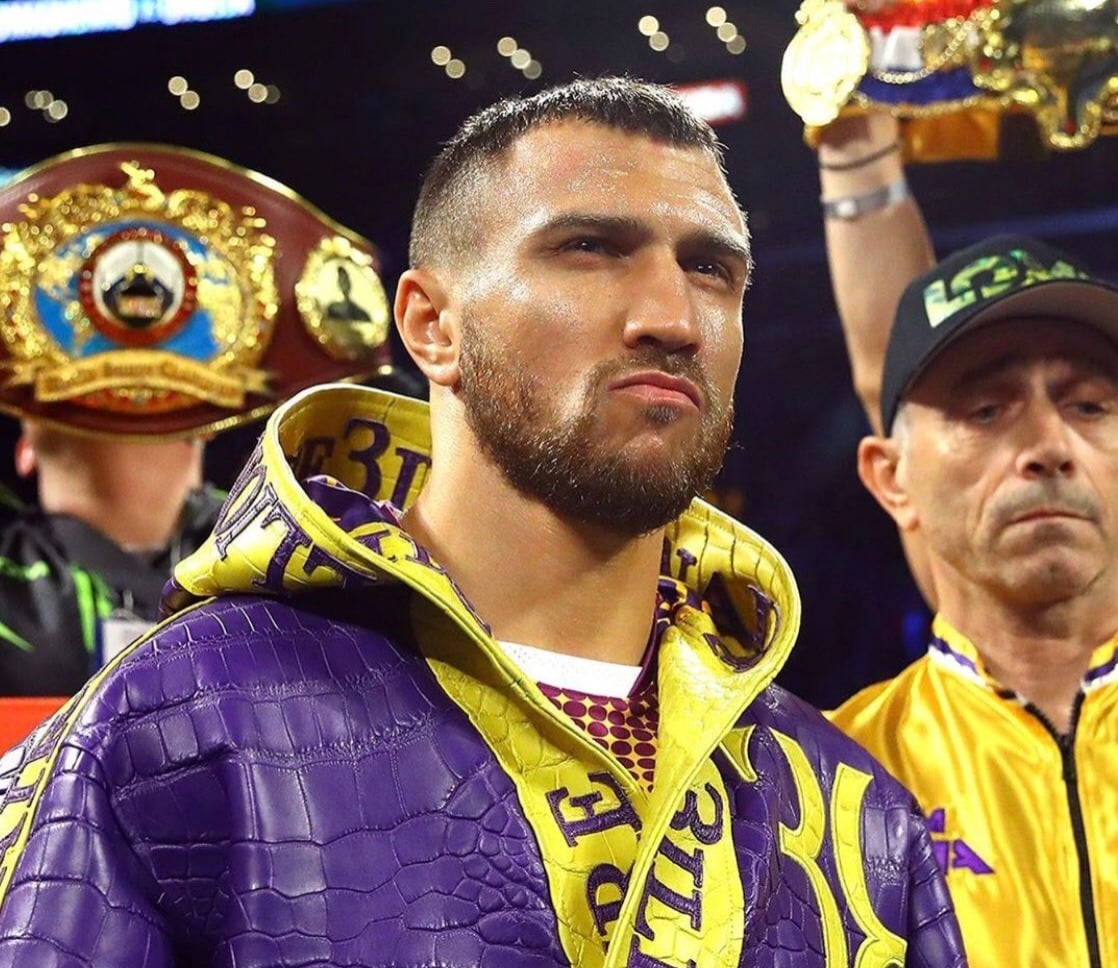 Lomachenko no se ha retirado del boxeo, pero su futuro depende de una revisión médica.