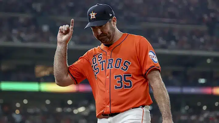 JUSTOIN VERLANDER CUELGA UN CERO