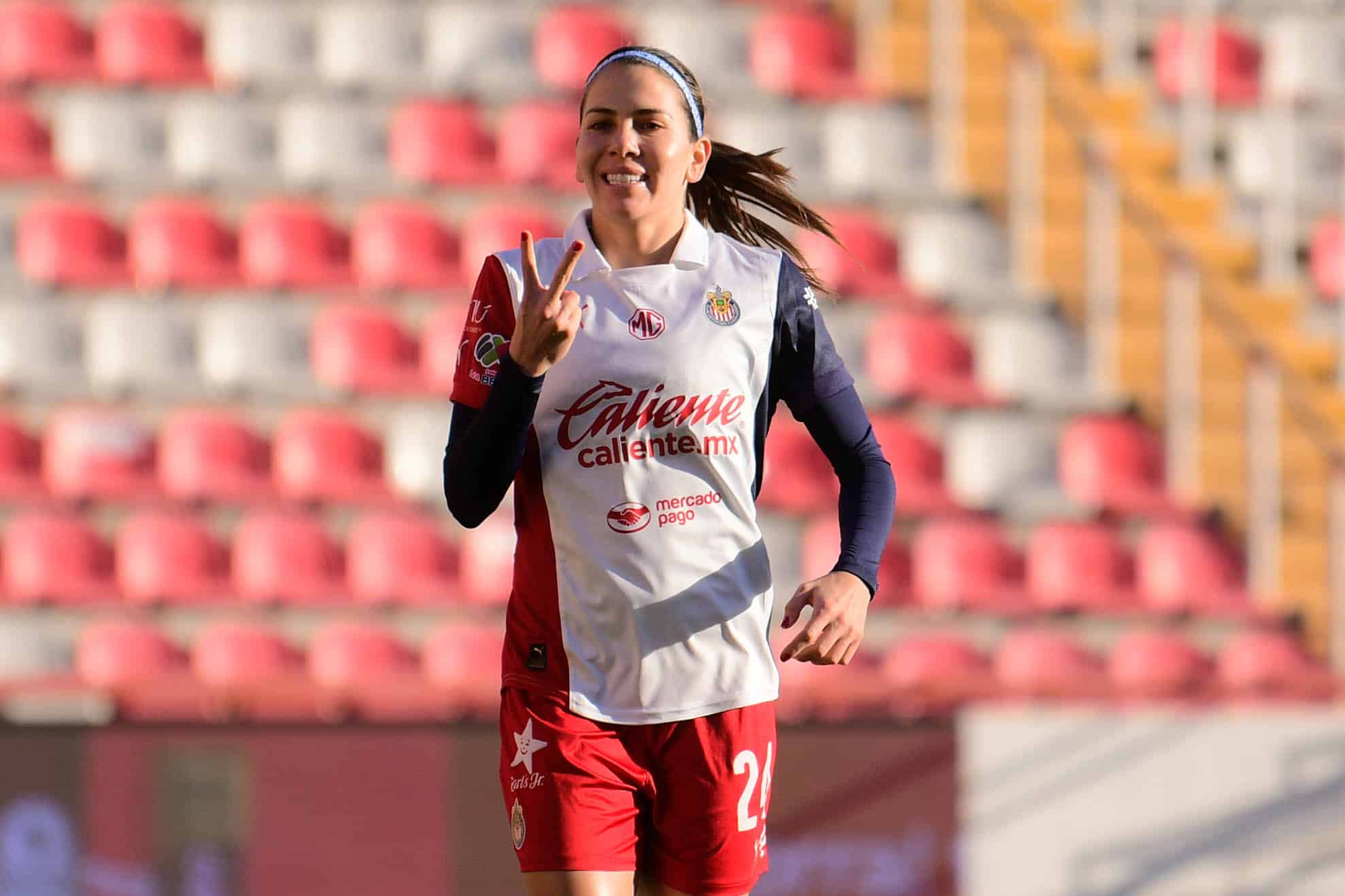 ALICIA CERVANTES GOLEO CHIVAS FEMENIL