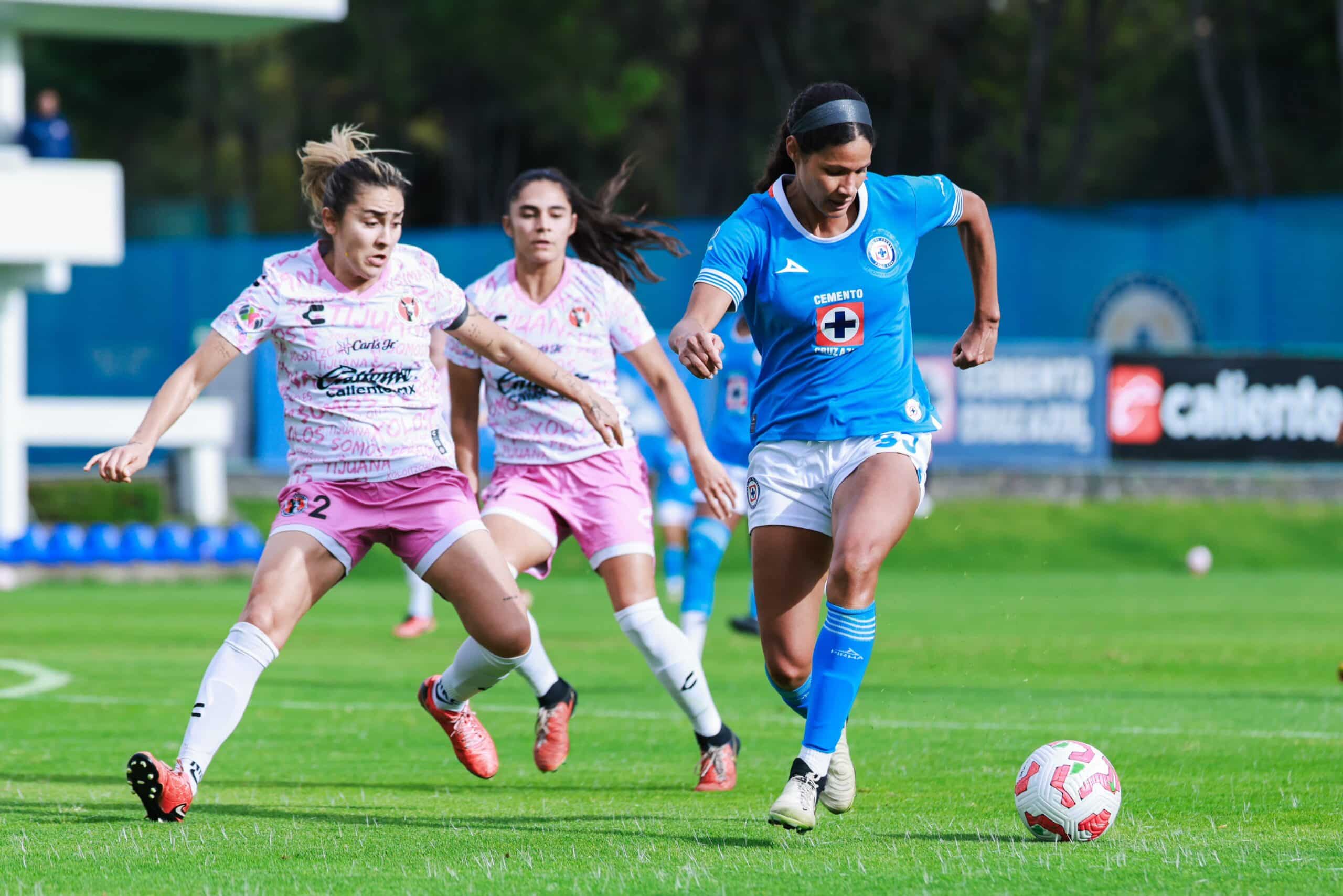 CRUZ AZUL FEMENIL J2 CL2025