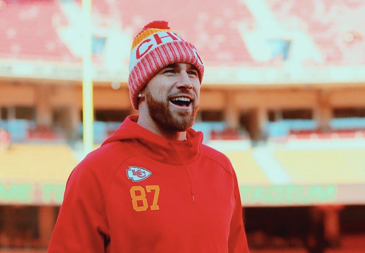 Travis Kelce de Chiefs está a un paso de superar a Jerry Rice en los playoffs de la NFL.