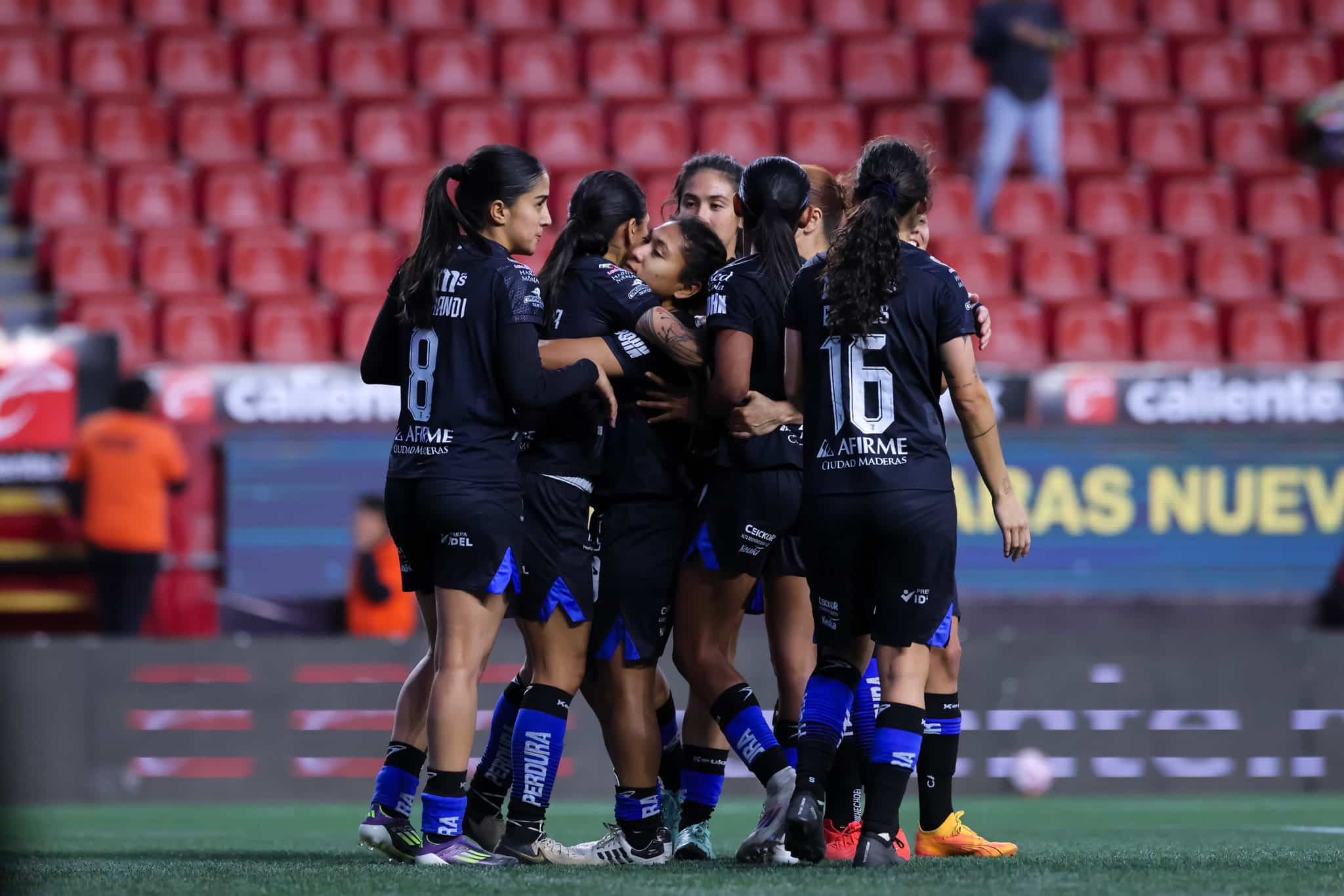 GALLOS FEMENIL CL2025 J5 LIGA MX FEMENIL