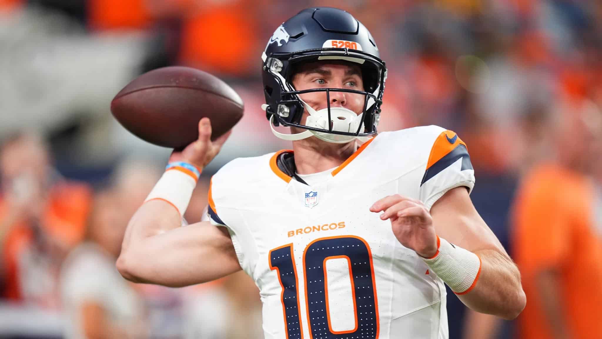 Bo Nix es señalado como la principal amenaza de Daniels para quitarle el ROY.