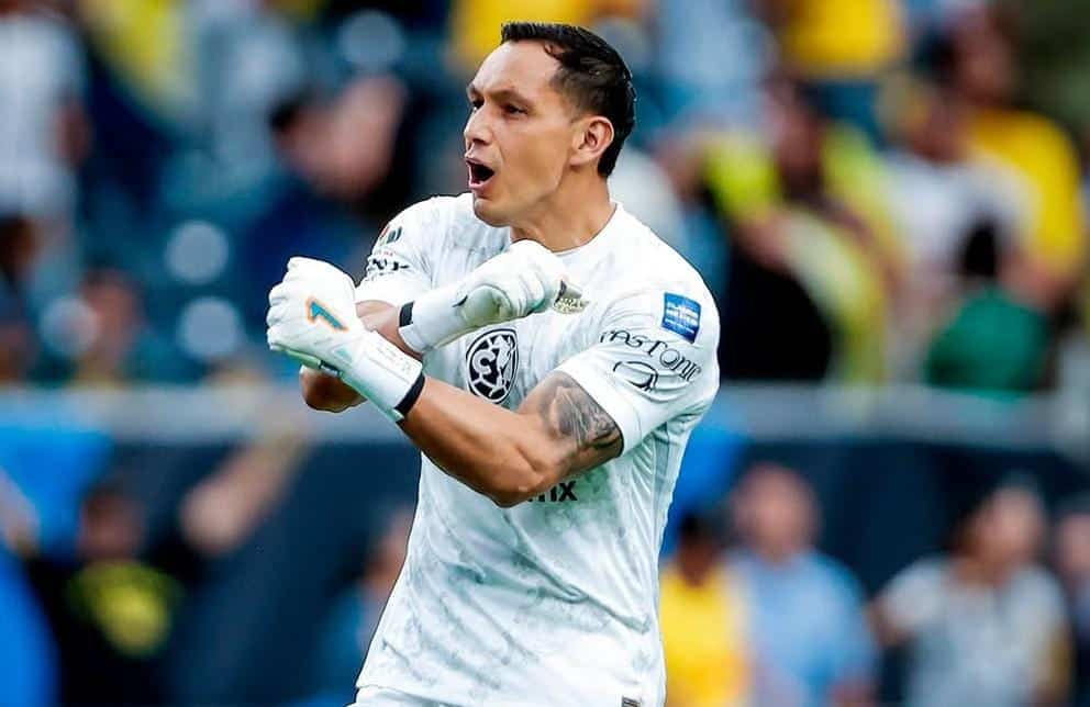 RODOLFO COTA SERÍA TITULAR EN EL DEBUT DEL CLUB AMÉRICA FRENTE A GALLOS DEL CLAUSURA 2025