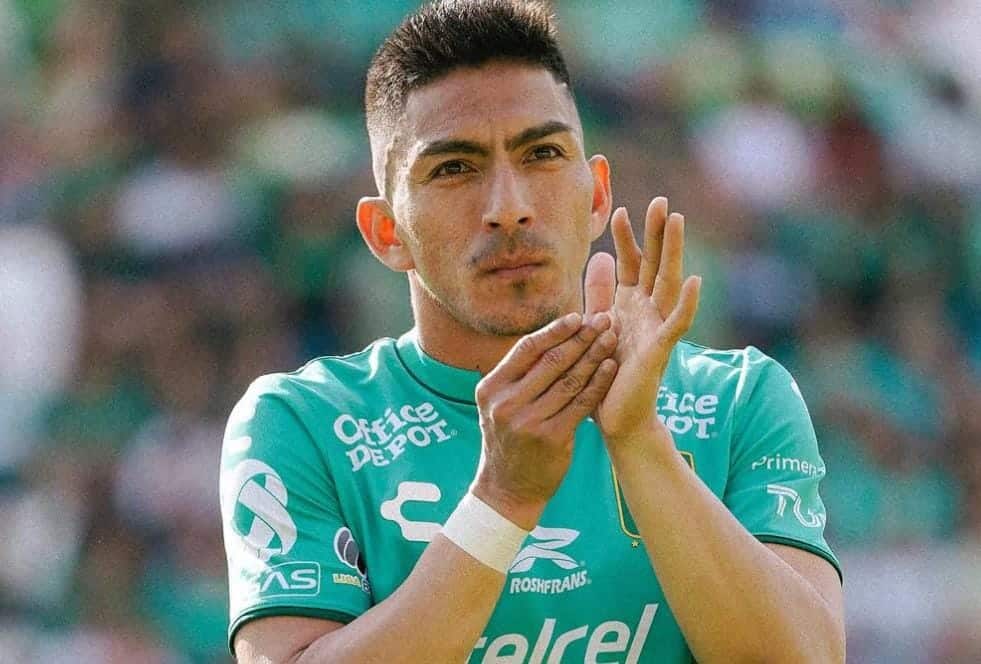 ÁNGEL MENA TUVO SU MEJOR VERSIÓN DURANTE SU PASO POR EL CLUB LEÓN DE IGNACIO AMBRIZ EN LA LIGA MX