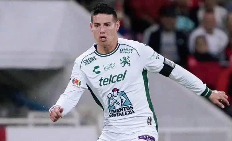 JAMES RODRÍGUEZ HABRÍA RECIBIDO UNA PATADA DEL ENTRENADOR OSCAR GARCÍA EN EL CLUB LEÓN VS CHIVAS DE LA LIGA MX