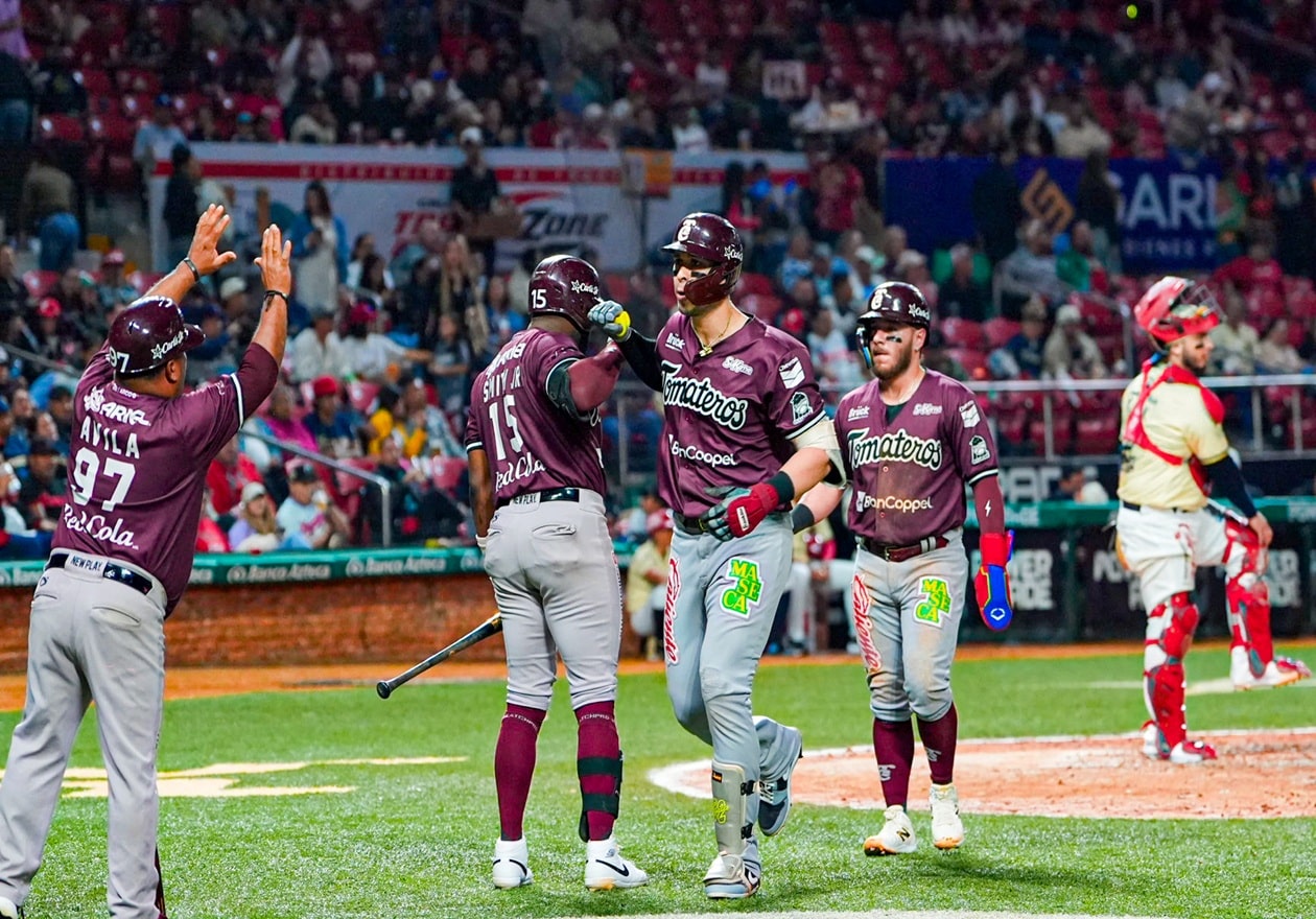 TOMATEROS PASARON SOBRE LOS VENADOS