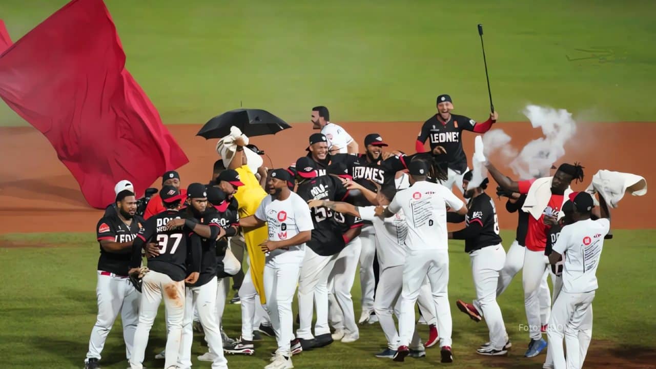 LEONES DEL ESCOGIDO LOS REYES EN DOMINICANA