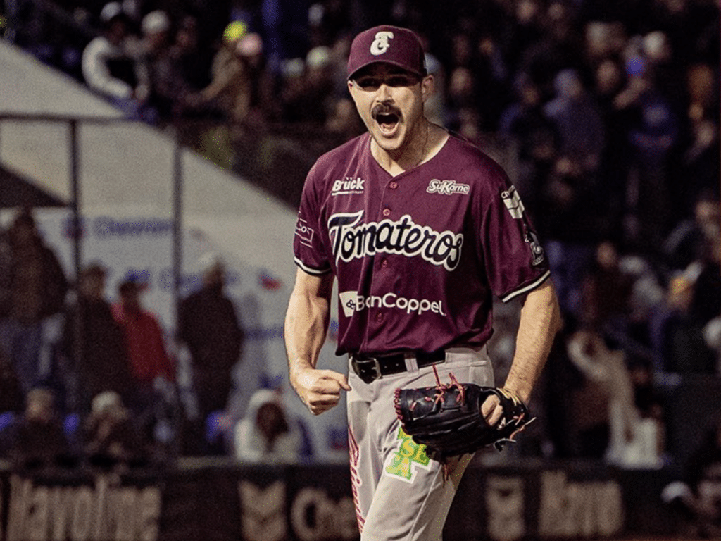 TOMATEROS REFUERZA SU PITCHEO ABRIDOR