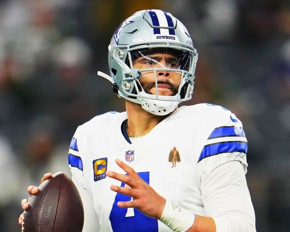 Dak Prescott reaccionó luego de que el dueño del equipo despidiera al coach.