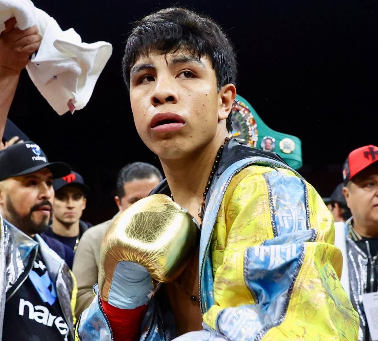 Munguía entrenaría con Eddy Reynoso de Canelo Team.