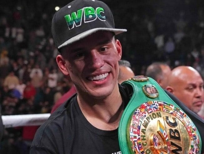 David Benavidez revela que en 2023 hubo un ofrecimiento de $60 millones a Canelo.