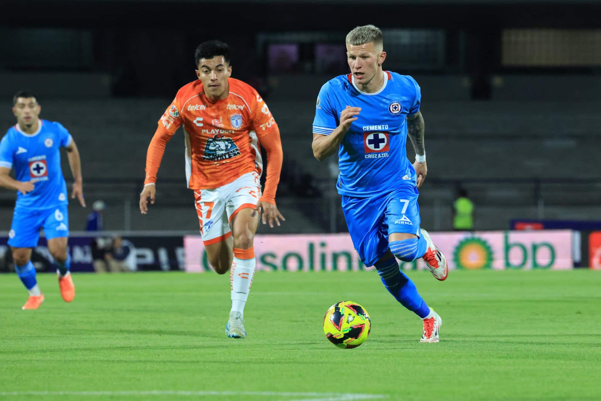 CRUZ AZUL VS PACHUCA CL2025 J6