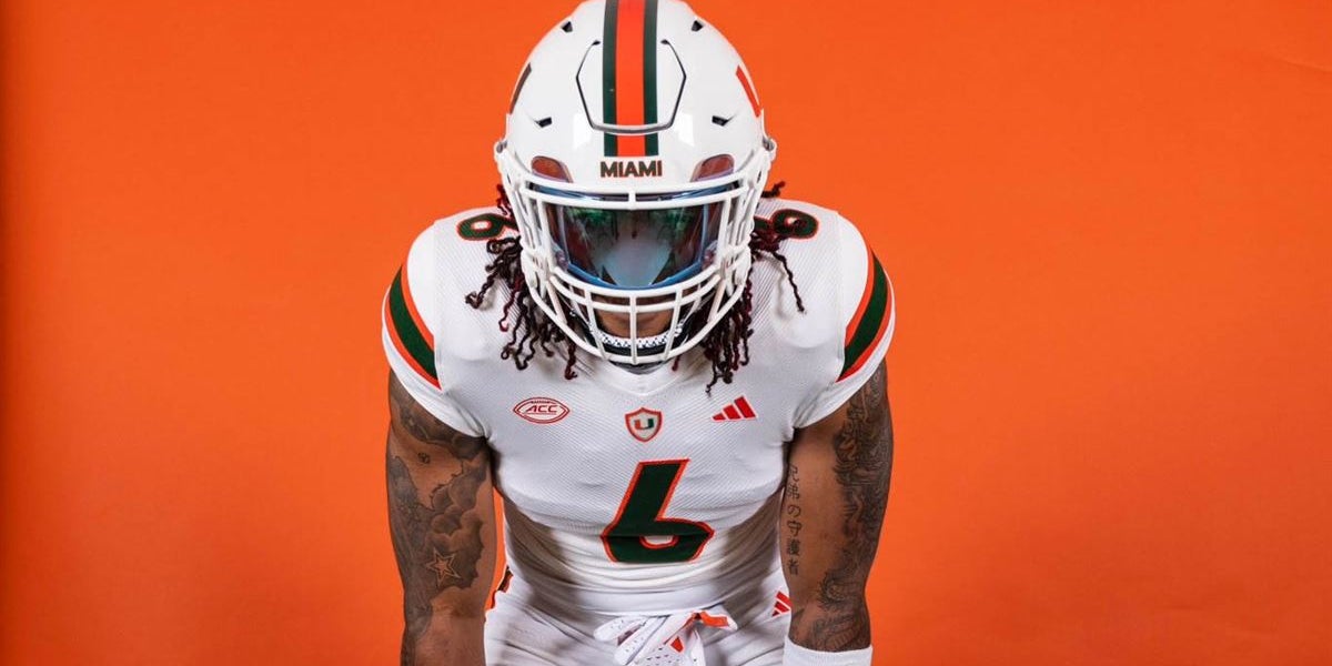 Damien Martínez es un corredor de los Miami Hurricanes.