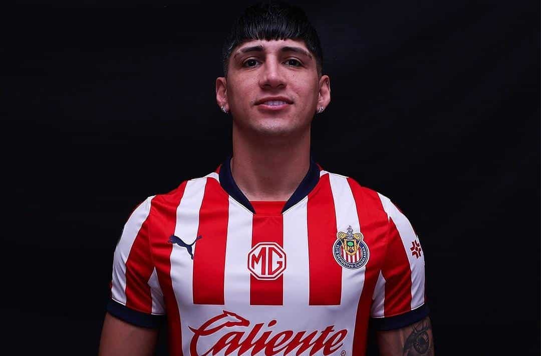 ALAN PULIDO PODRÍA SUMAR SUS PRIMEROS MINUTOS EN SU REGRESO CON LAS CHIVAS EN ESTE PARTIDO FRENTE AL CIBAO FC DE LA CONCACHAMPIONS