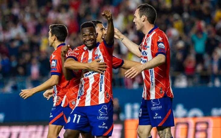 ATLÉTICO SAN LUIS TIENE UNA IMPORTANTE OPORTUNIDAD PARA VOLVER A LA SENDA DEL TRIUNFO FRENTE A LAS CHIVAS EN LA JORNADA 9 DE LA LIGA MX