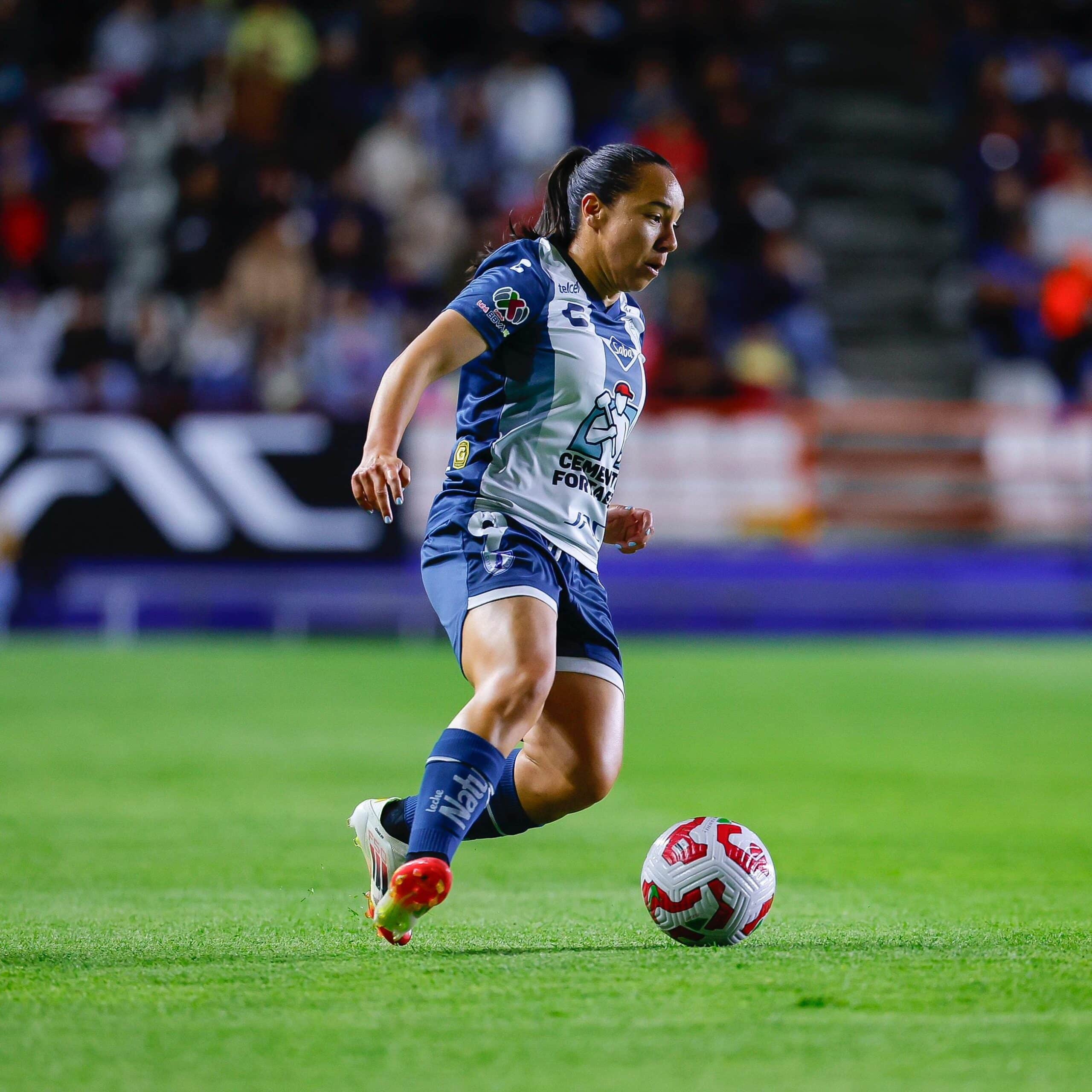 PACHUCA FEMENIL CHARLYN CORRAL CL2025