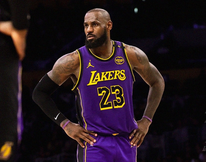 LeBron James llega como la máxima figura de los Lakers.