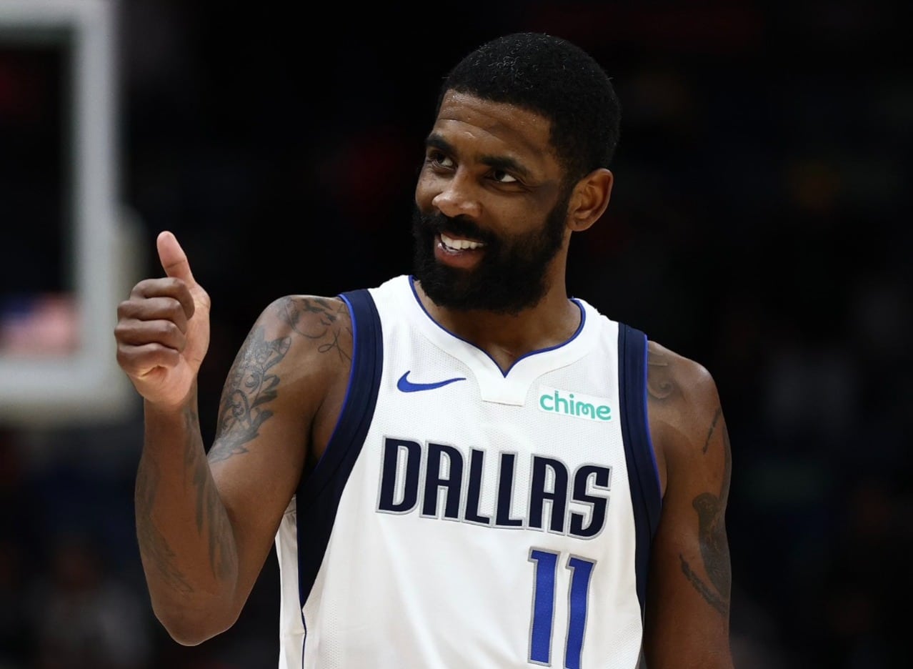 La NBA anunció hoy que el base Mavericks Kyrie Irving ha sido seleccionado como reemplazo por lesión en Team Shaq.