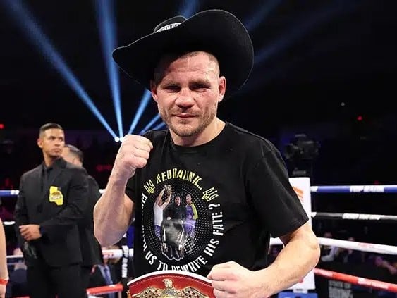 Davis desafiará a Denys Berinchyk por la corona mundial OMB de peso ligero este viernes.