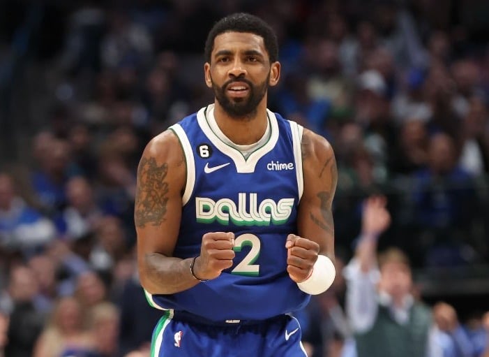 Kyrie Irving expresa su deseo de jugar para los Boomers en el cambio de EE. UU. a Australia.