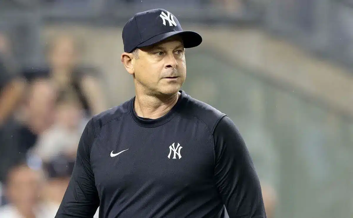 AARON BOONE EXTIENDE SU CONTRAO CON LOS YANKEES