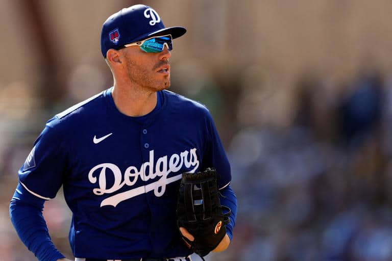 FREDDIE FREEMAN YA ESTA CON LOS DODGERS