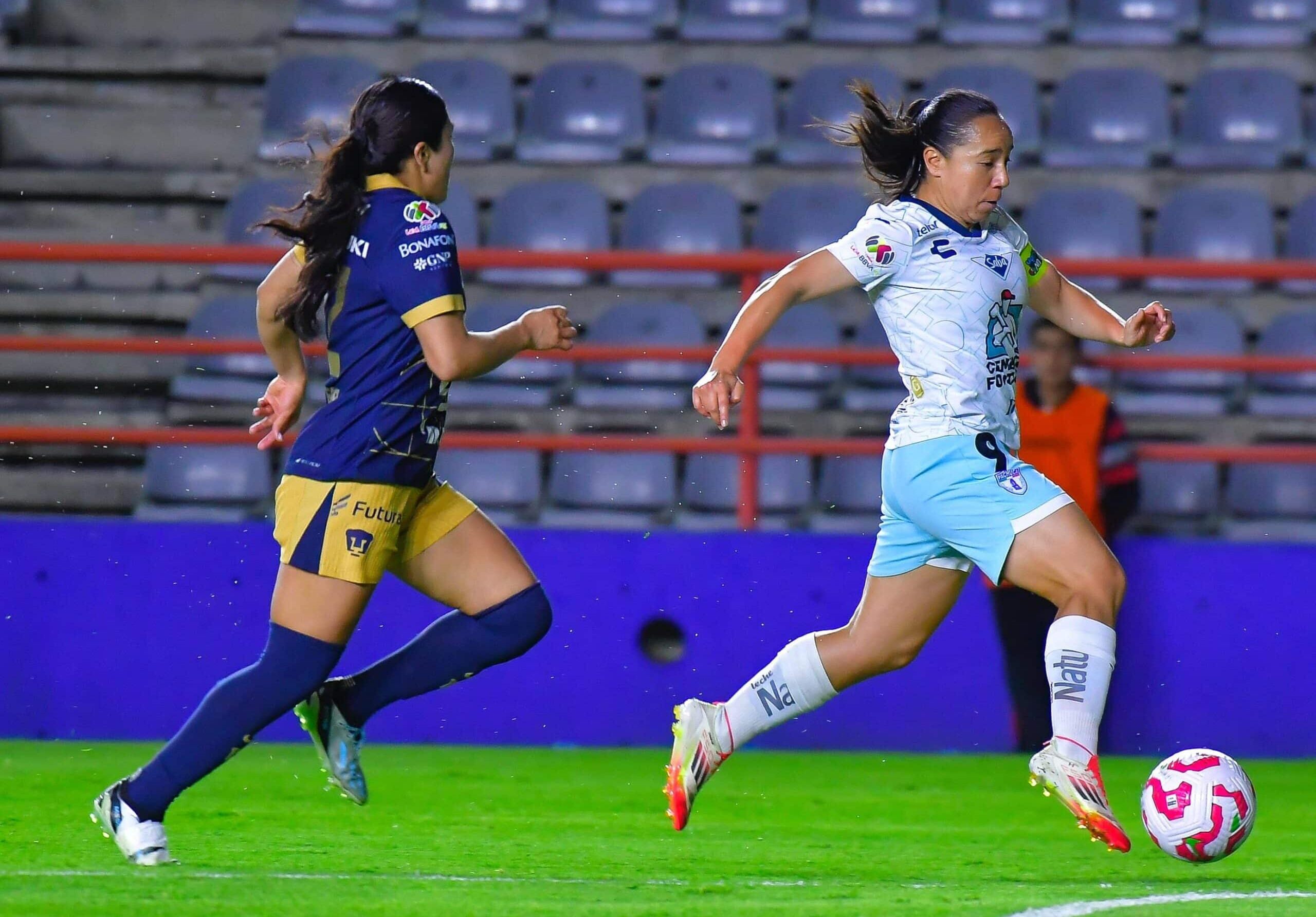 CHARLYN CORRAL VS PUMAS CL2025 FEMENIL