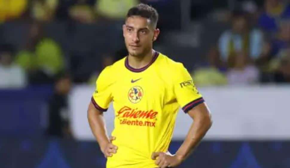 SEBASTIÁN CÁCERES TERMINÓ ANOTANDO EL AUTOGOL QUE LE DIO LA DERROTA AL CLUB AMÉRICA FRENTE A LAS CHIVAS EN EL CLÁSICO NACIONAL DE LA CONCACHAMPIONS