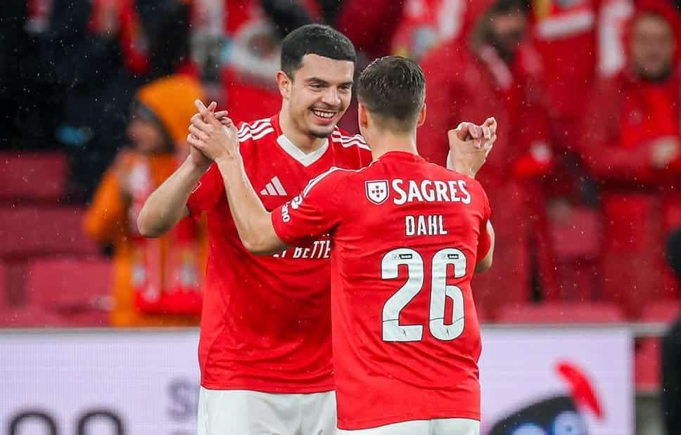 EL BENFICA ESTA OBLIGADO A LA VICTORIA EN SU VISITA AL BARCELONA SI BUSCA AVANZAR A LOS CUARTOS DE FINAL DE LA UEFA CHAMPIONS LEAGUE