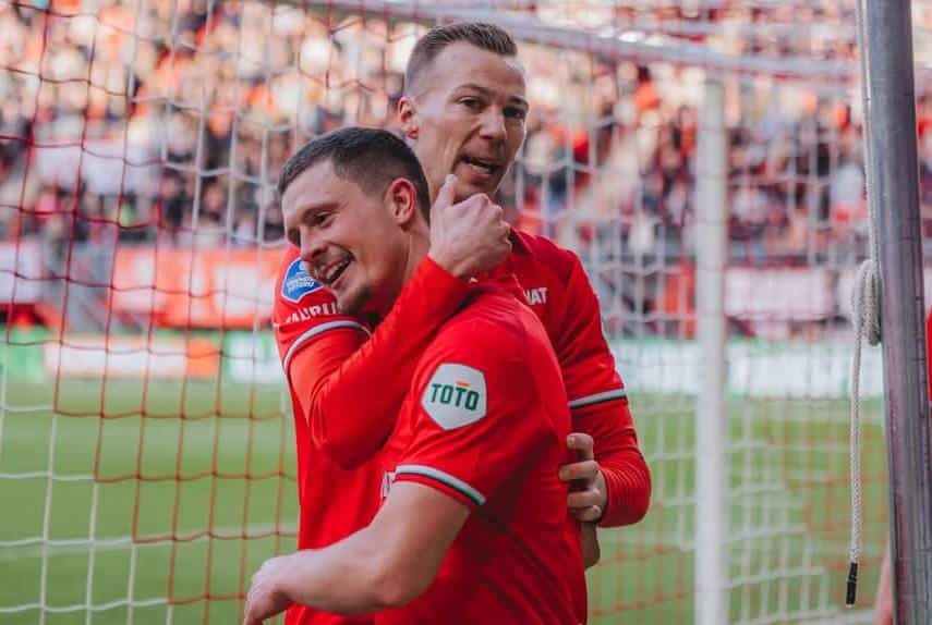 EL TWENTE VA EN BUSCA DE TRES UNIDADES COMO LOCALES FRENTE AL FEYENOORD EN LA JORNADA 26 DE LA EREDIVISIE